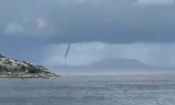 İzmir'de hortum çıktı!